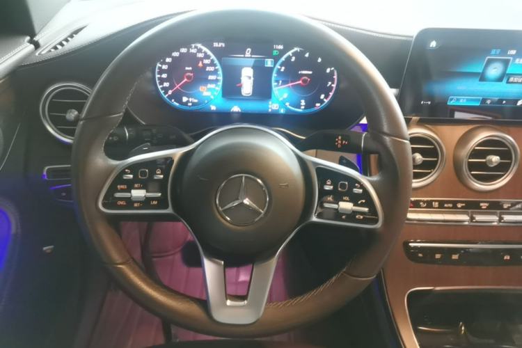 Used Mercedes-Benz GLC 2021 GLC 300 L 4MATIC Dynamic Model Steering Wheel