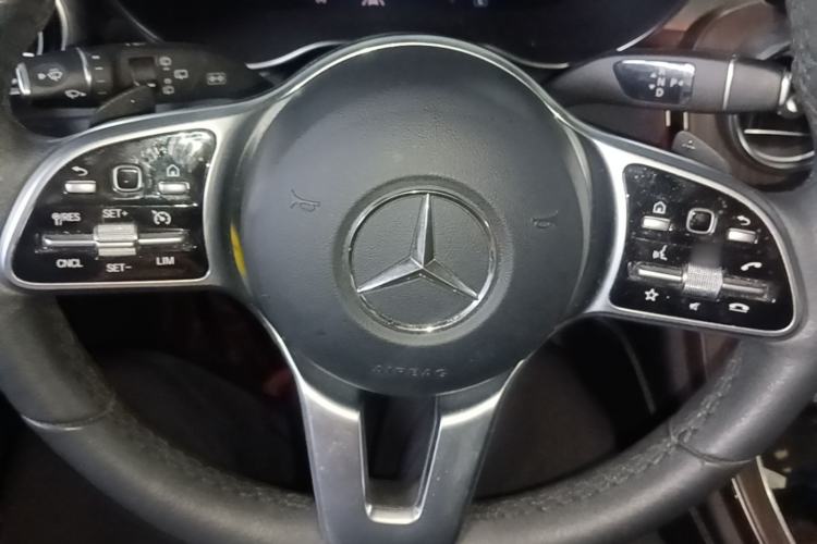 Used Mercedes-Benz GLC 2021 GLC 300 L 4MATIC Luxury Model Steering Wheel