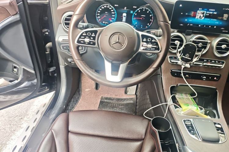 Used Mercedes-Benz GLC 2021 GLC 260 L 4MATIC Luxury Model Steering Wheel