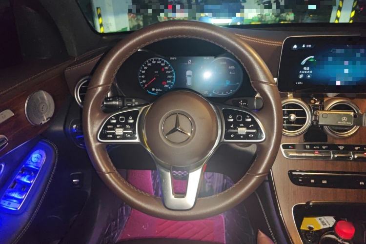Used Mercedes-Benz GLC 2021 GLC 300 L 4MATIC Luxury Model Steering Wheel