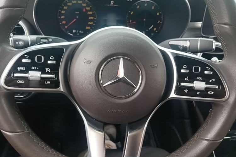 Used Mercedes-Benz GLC 2021 GLC 260 L 4MATIC Dynamic Edition Steering Wheel