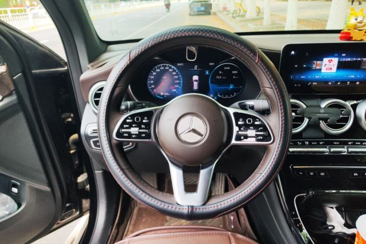 Used Mercedes-Benz GLC 2021 GLC 260 L 4MATIC Dynamic Edition Steering Wheel