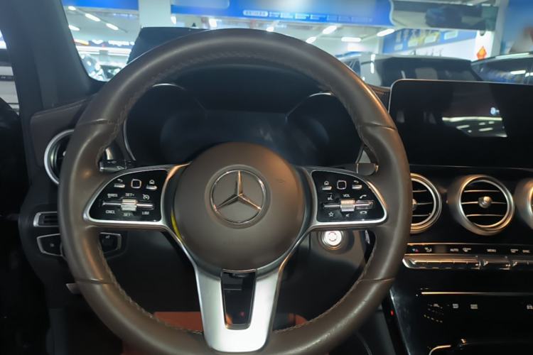 Used Mercedes-Benz GLC 2021 GLC 260 L 4MATIC Dynamic Edition Steering Wheel