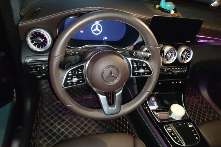 Used Mercedes-Benz GLC 2021 GLC 260 L 4MATIC Dynamic Edition Steering Wheel