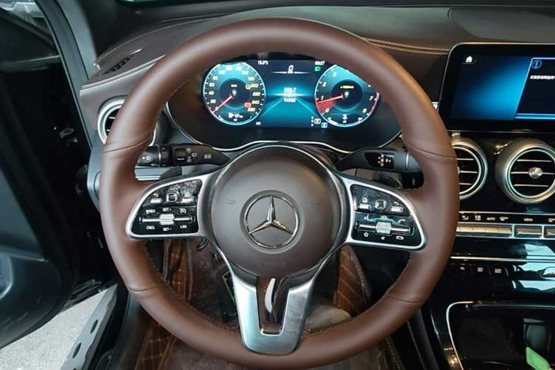 Used Mercedes-Benz GLC 2021 GLC 260 L 4MATIC Dynamic Edition Steering Wheel