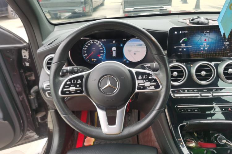 Used Mercedes-Benz GLC 2021 GLC 260 L 4MATIC Dynamic Edition Steering Wheel