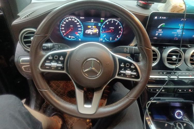 Used Mercedes-Benz GLC 2021 GLC 260 L 4MATIC Dynamic Edition Steering Wheel