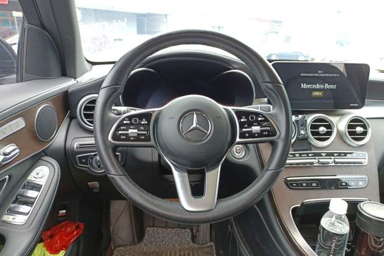 Used Mercedes-Benz GLC 2021 GLC 260 L 4MATIC Luxury Model Steering Wheel