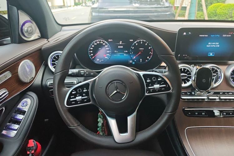 Used Mercedes-Benz GLC 2021 GLC 300 L 4MATIC Dynamic Model Steering Wheel