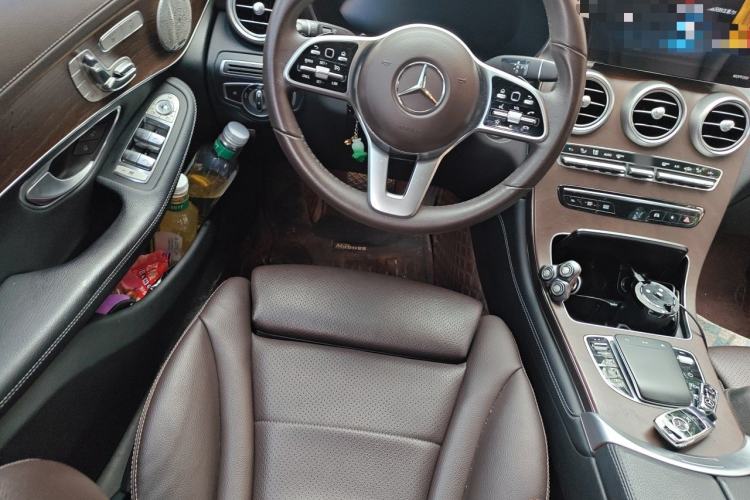 Used Mercedes-Benz GLC 2021 GLC 260 L 4MATIC Luxury Model Steering Wheel