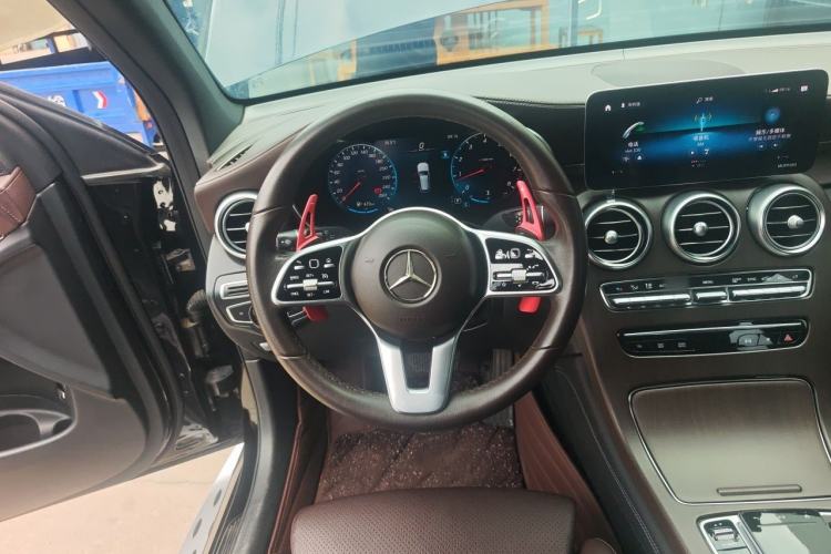 Used Mercedes-Benz GLC 2021 GLC 260 L 4MATIC Dynamic Edition Steering Wheel