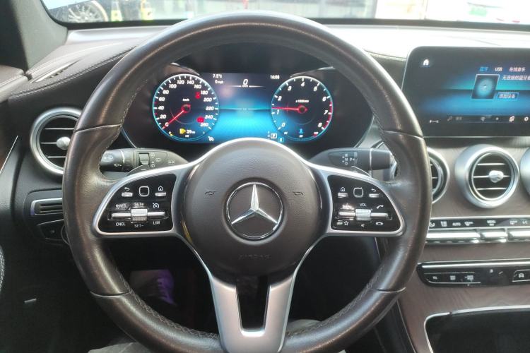 Used Mercedes-Benz GLC 2021 GLC 260 L 4MATIC Luxury Model Steering Wheel