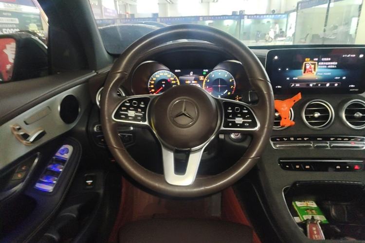 Used Mercedes-Benz GLC 2021 GLC 260 L 4MATIC Dynamic Edition Steering Wheel