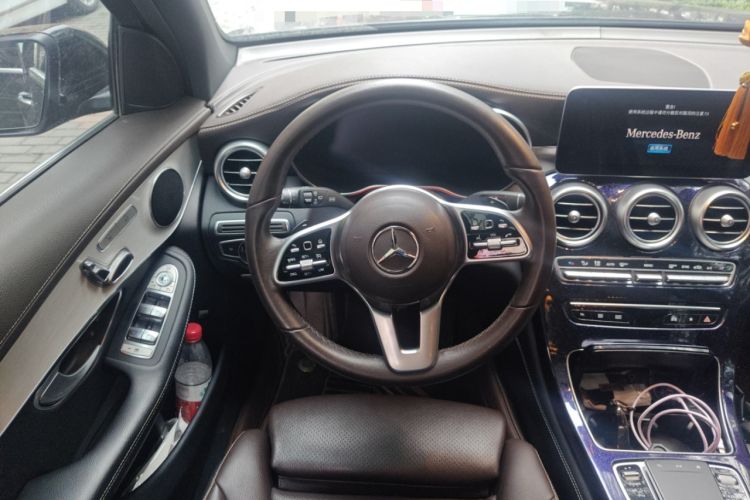Used Mercedes-Benz GLC 2021 GLC 260 L 4MATIC Dynamic Edition Steering Wheel