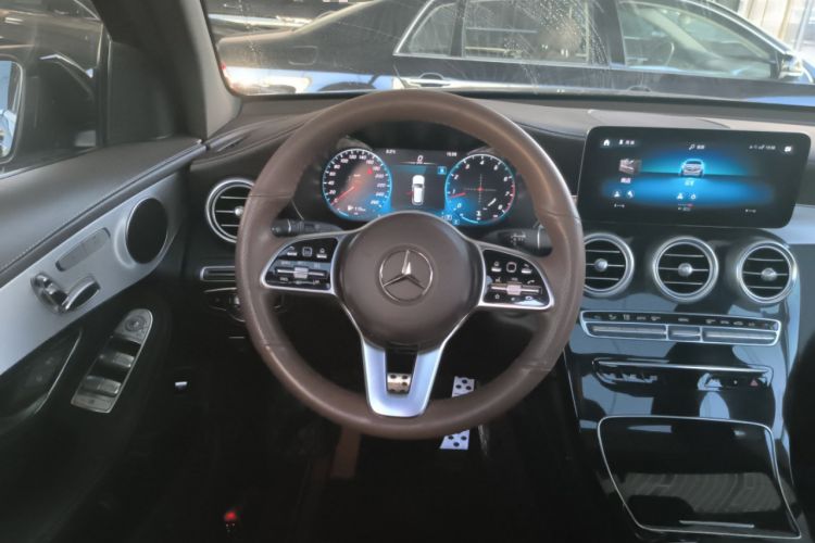 Used Mercedes-Benz GLC 2021 GLC 260 L 4MATIC Dynamic Edition Steering Wheel