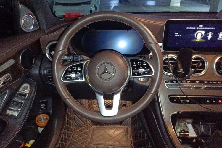 Used Mercedes-Benz GLC 2021 GLC 260 L 4MATIC Luxury Model Steering Wheel