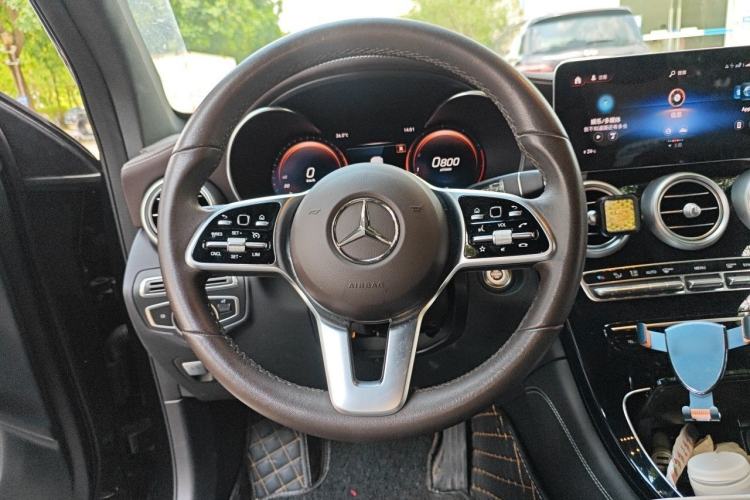 Used Mercedes-Benz GLC 2021 GLC 260 L 4MATIC Dynamic Edition Steering Wheel