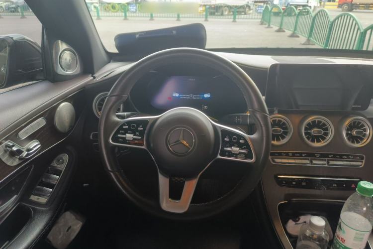 Used Mercedes-Benz GLC 2021 GLC 260 L 4MATIC Luxury Model Steering Wheel