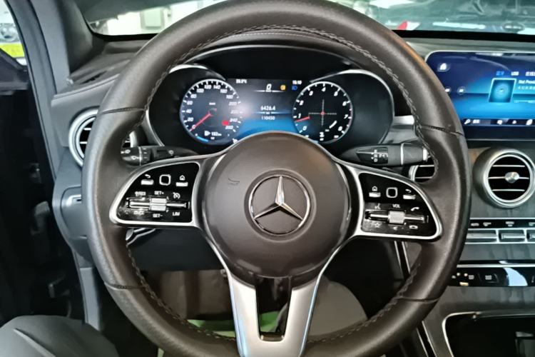 Used Mercedes-Benz GLC 2021 GLC 260 L 4MATIC Luxury Model Steering Wheel