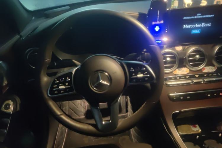 Used Mercedes-Benz GLC 2021 GLC 300 L 4MATIC Dynamic Model Steering Wheel