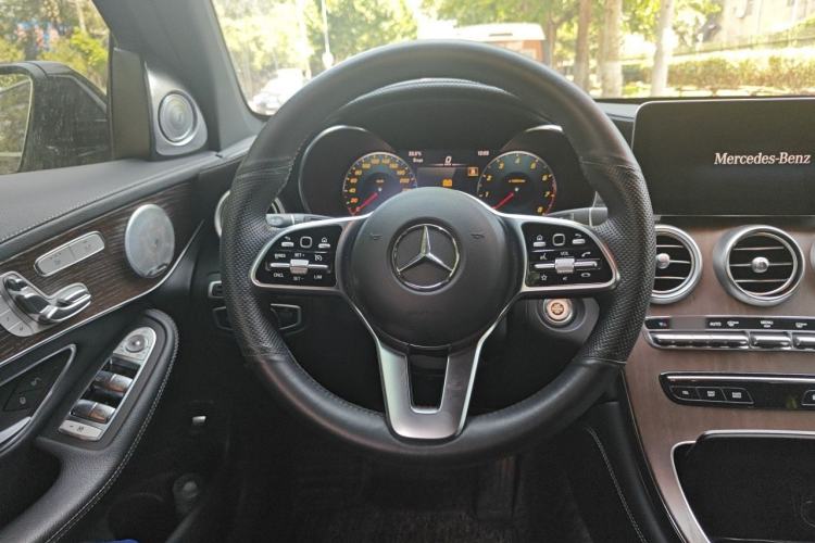 Used Mercedes-Benz GLC 2021 GLC 260 L 4MATIC Luxury Model Steering Wheel