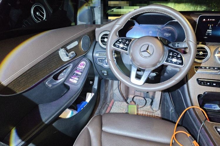 Used Mercedes-Benz GLC 2021 GLC 260 L 4MATIC Luxury Model Steering Wheel