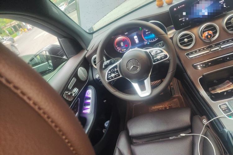 Used Mercedes-Benz GLC 2021 GLC 300 L 4MATIC Dynamic Model Steering Wheel