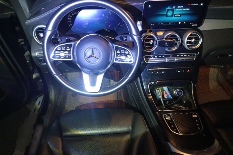 Used Mercedes-Benz GLC 2021 GLC 260 L 4MATIC Dynamic Edition Steering Wheel