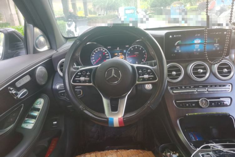 Used Mercedes-Benz GLC 2021 GLC 260 L 4MATIC Dynamic Edition Steering Wheel