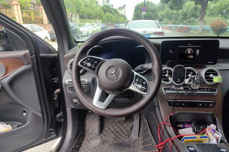 Used Mercedes-Benz GLC 2021 GLC 300 L 4MATIC Luxury Model Steering Wheel
