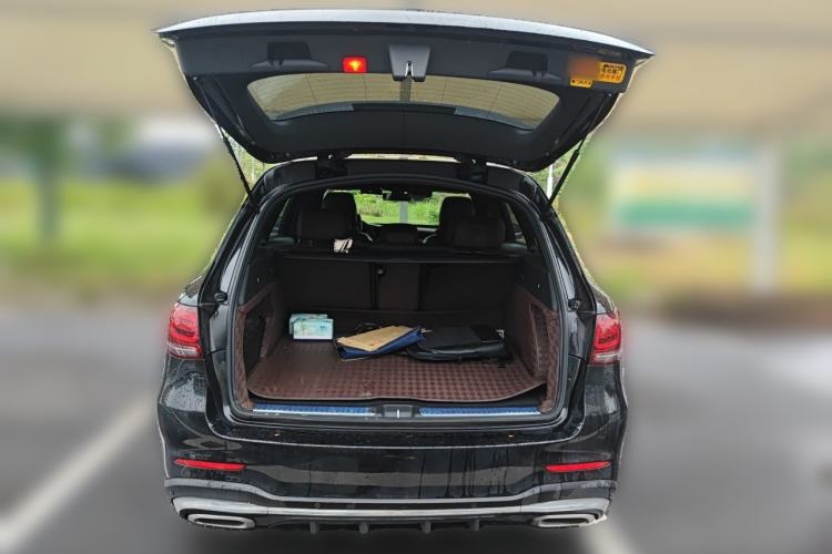 Used Mercedes-Benz GLC 2021 GLC 260 L 4MATIC Luxury Model Trunk