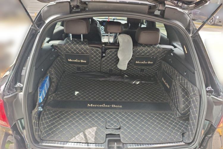 Used Mercedes-Benz GLC 2021 GLC 300 L 4MATIC Dynamic Model Trunk