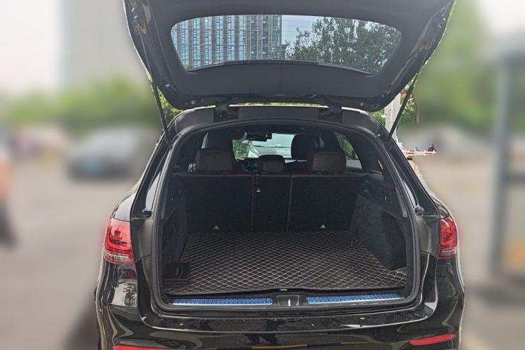Used Mercedes-Benz GLC 2021 GLC 300 L 4MATIC Dynamic Model Trunk