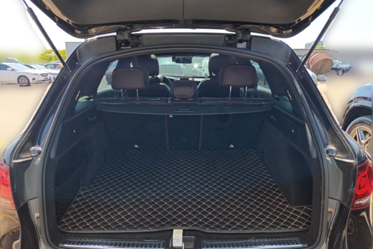 Used Mercedes-Benz GLC 2021 GLC 300 L 4MATIC Dynamic Model Trunk