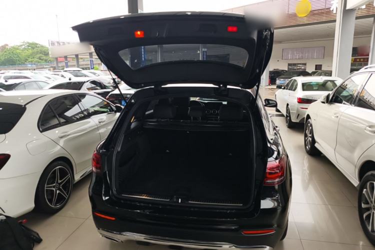 Used Mercedes-Benz GLC 2021 GLC 260 L 4MATIC Dynamic Edition Trunk
