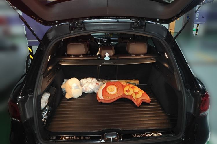 Used Mercedes-Benz GLC 2021 GLC 300 L 4MATIC Dynamic Model Trunk