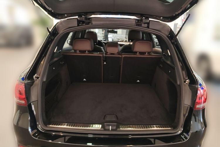 Used Mercedes-Benz GLC 2021 GLC 260 L 4MATIC Dynamic Edition Trunk
