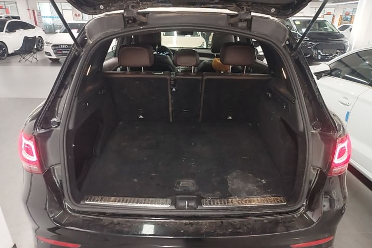Used Mercedes-Benz GLC 2021 GLC 300 L 4MATIC Dynamic Model Trunk