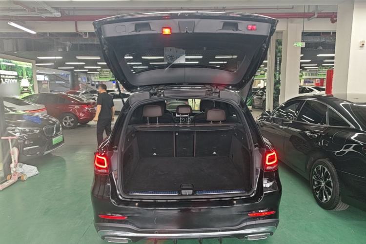 Used Mercedes-Benz GLC 2021 GLC 260 L 4MATIC Luxury Model Trunk