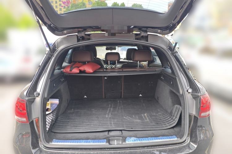 Used Mercedes-Benz GLC 2021 GLC 300 L 4MATIC Dynamic Model Trunk