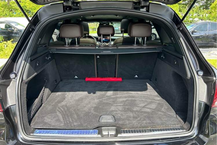 Used Mercedes-Benz GLC 2021 GLC 300 L 4MATIC Dynamic Model Trunk