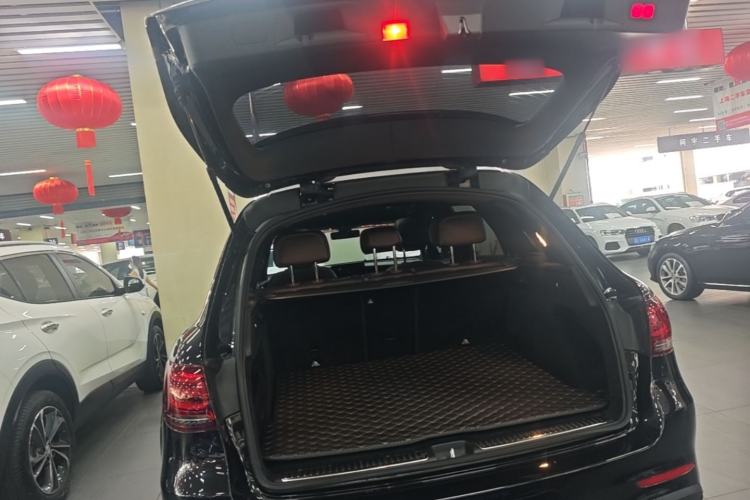 Used Mercedes-Benz GLC 2021 GLC 260 L 4MATIC Luxury Model Trunk