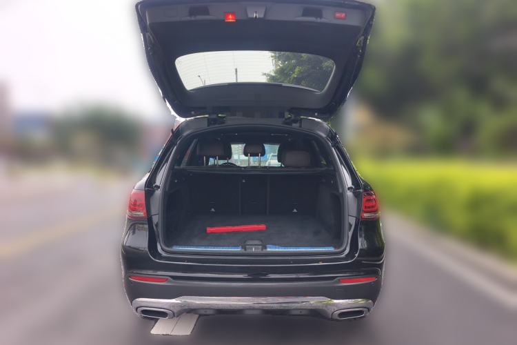 Used Mercedes-Benz GLC 2021 GLC 260 L 4MATIC Dynamic Edition Trunk
