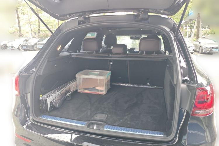 Used Mercedes-Benz GLC 2021 GLC 300 L 4MATIC Luxury Model Trunk