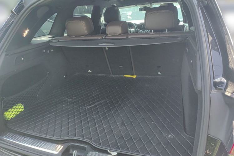 Used Mercedes-Benz GLC 2021 GLC 300 L 4MATIC Dynamic Model Trunk
