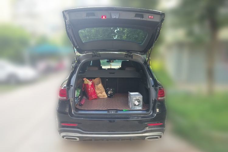 Used Mercedes-Benz GLC 2021 GLC 260 L 4MATIC Luxury Model Trunk