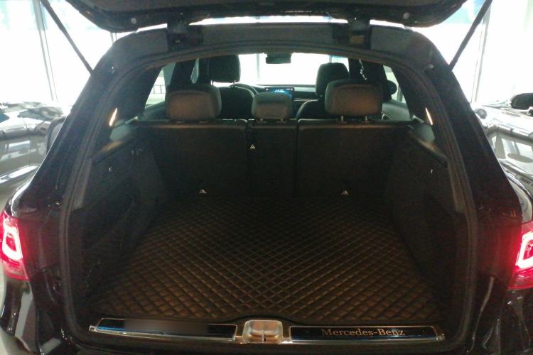 Used Mercedes-Benz GLC 2021 GLC 300 L 4MATIC Dynamic Model Trunk