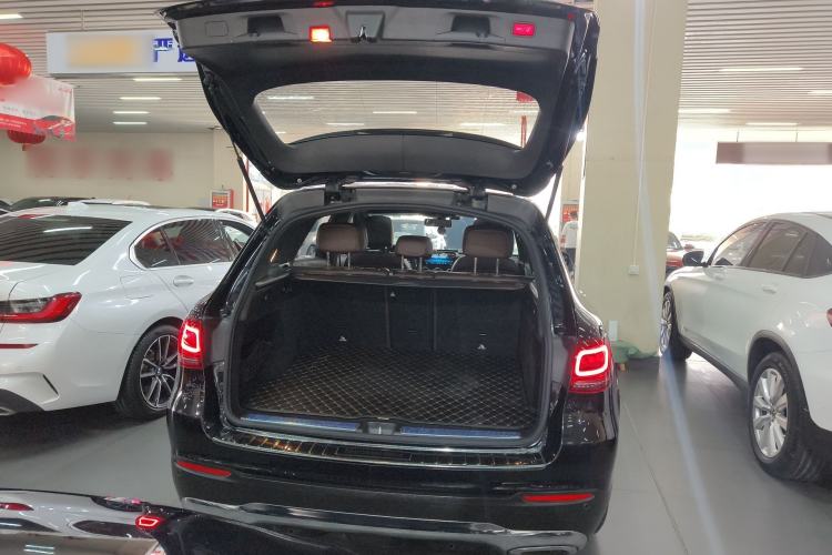Used Mercedes-Benz GLC 2021 GLC 260 L 4MATIC Dynamic Edition Trunk