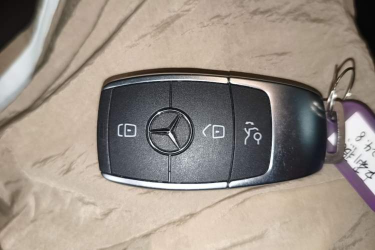 Used Mercedes-Benz GLC 2021 GLC 260 L 4MATIC Dynamic Edition Vehicle Key