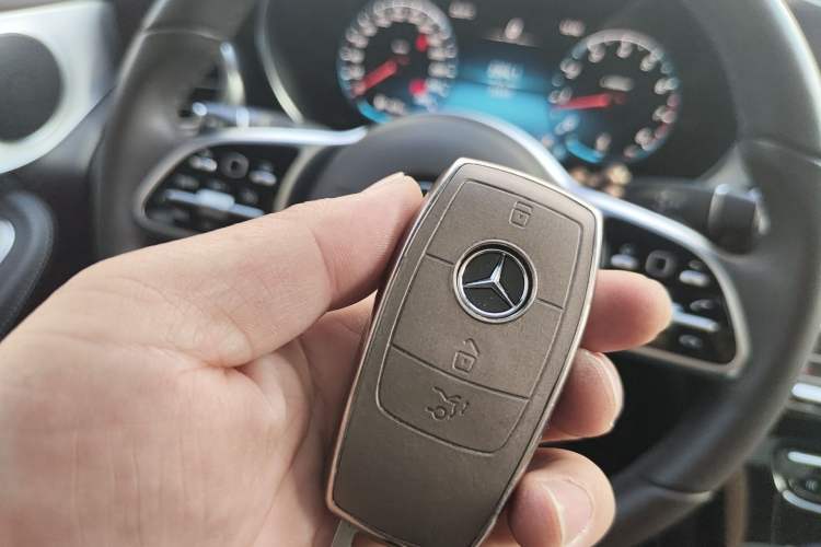 Used Mercedes-Benz GLC 2021 GLC 260 L 4MATIC Dynamic Edition Vehicle Key